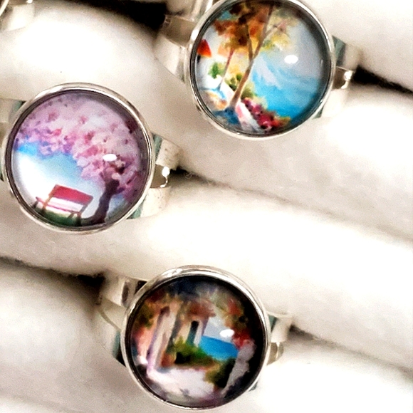 Cottage by the sea adjustable silver cabachon rings. - Picture 3 of 4